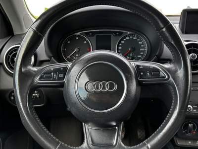 Audi A1 1.600 TDi 105 AMBITION Nero usata Venezia