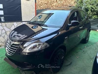Lancia Ypsilon 5 porte GPL GARANZIA Nero usata Benevento