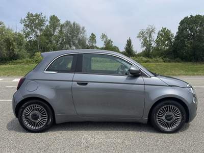 Fiat 500e 42 kWh Icon UNICO PROPRIETARIO usata Settimo Torinese