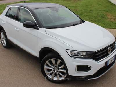 Volkswagen T-Roc VW T-Roc 1.6 tdi *V. COCKPIT *BICOLORE *CAMERA Bianco usata Monteroni di Lecce