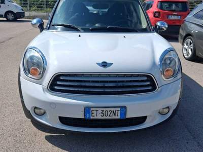 MINI Cooper Mini 1.6 Cooper D Countryman Bianco usata Cassino