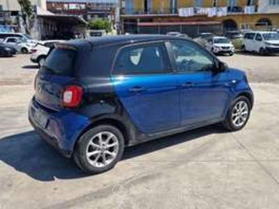 Smart ForFour 1.0 52Kw GPL Manu Passion - Blocca Ora! Blu/Azzurro usata Ciampino