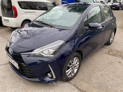 Toyota Yaris 5 porte Active usata San Lazzaro di Savena Toyota Yaris 5 porte Active usata San Lazzaro di Savena