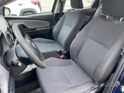 Toyota Yaris 5 porte Active usata San Lazzaro di Savena