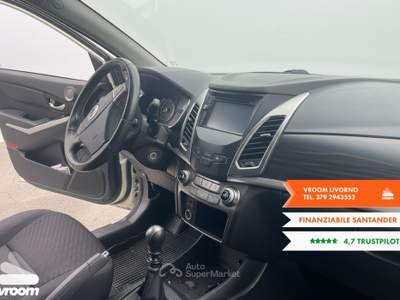 SsangYong Korando Korando 2.0 e-XDi 149 CV AWD MT Limited Edition Bianco usata Livorno