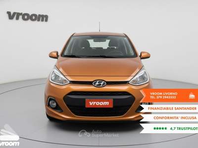 Hyundai i10 i10 1.0 MPI Sound Edition Oro usata Livorno