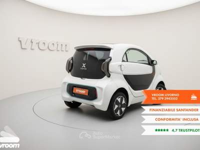 XEV Yoyo Yoyo City Bianco usata Livorno