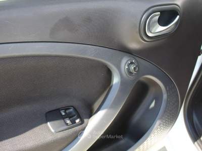 Smart ForFour 70 1.0 twinamic Passion Bianco usata Padula