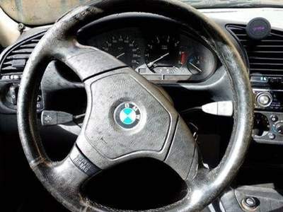 BMW Serie 3 318i 318i 4 porte Europa Oro usata Roma