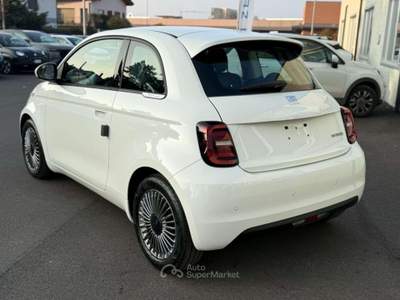 Fiat 500 NUOVO MODELLO 1.0 hybrid Torino KM ZERO/ PROMO FIN Bianco usata Verona