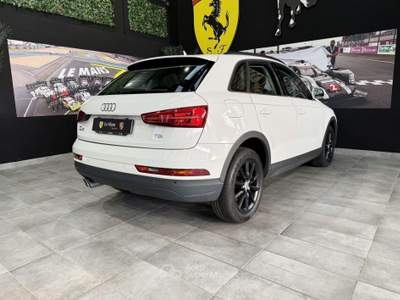 Audi Q3 2.0 tdi Business 120cv s-tronic Bianco usata Lesmo