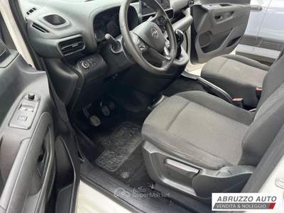 Opel Combo Cargo 1.5 D Passo Corto essential Bianco usata Città Sant'Angelo