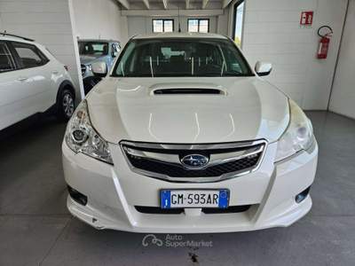Subaru Legacy Legacy SW 2.0d INIETTORI RUMOROSI Bianco usata Martinengo