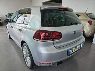 Volkswagen Golf VI 5p 2.0 tdi Comfortline 140cv Automatico Argento usata Martinengo
