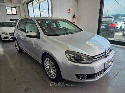Volkswagen Golf VI 5p 2.0 tdi Comfortline 140cv Automatico Argento usata Martinengo