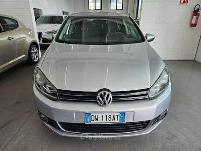 Volkswagen Golf VI 5p 2.0 tdi Comfortline 140cv Automatico Argento usata Martinengo