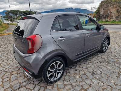 Kia Picanto 5 porte X Line usata Torre Annunziata