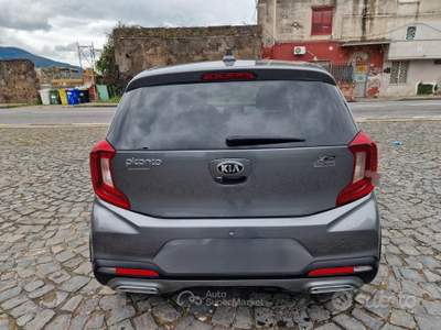 Kia Picanto 5 porte X Line usata Torre Annunziata