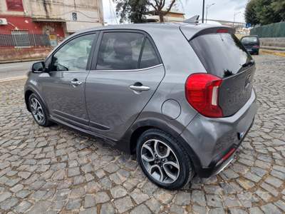 Kia Picanto 5 porte X Line usata Torre Annunziata