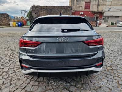 Audi Q3 SPB 35 TDI S tronic s line edition usata Torre Annunziata