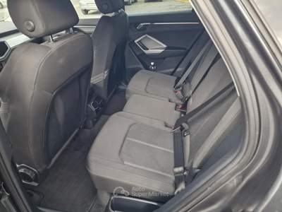 Audi Q3 SPB 35 TDI S tronic s line edition usata Torre Annunziata