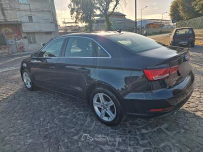 Audi A3 Sedan 1.6 TDI Admired usata Torre Annunziata