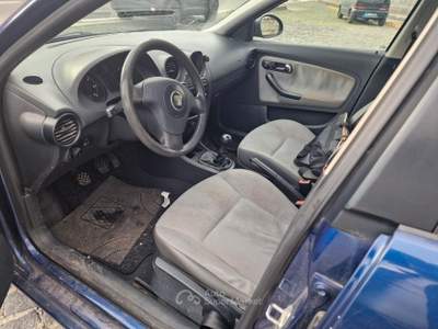 Seat Ibiza 5 porte usata Torre Annunziata