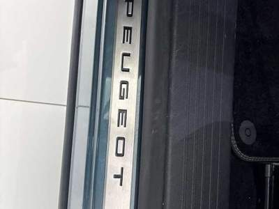 Peugeot 3008 Hybrid 145 e-DCS6 GT Blu/Azzurro usata Montesarchio