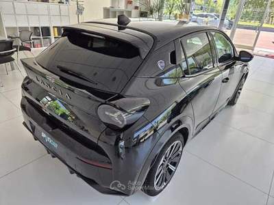 Lancia Ypsilon Hybrid e-DCT LX Nero usata Montesarchio