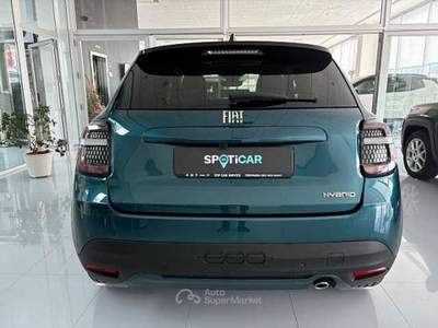 Fiat 600 Hybrid 145 CV DCT MHEV La Prima Verde usata Montesarchio