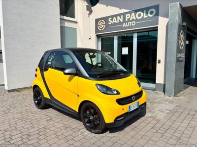 Smart ForTwo fortwo 1000 45 kW MHD coupé pure Giallo usata San Paolo d'Argon