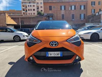 Toyota Aygo X Aygo 5p 1.0 x-cite m-mt 72cv Arancione usata ROMA