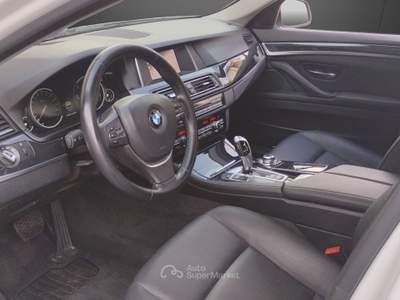 BMW Serie 5 530d Futura d Touring Luxury 190cv.TELECAMERA.PELLE.NAVI.LED usata San Nicolò