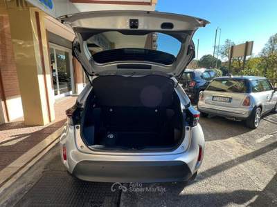 Toyota Yaris Cross 1.5h Trend fwd 116cv e-cvt *Promo SD 2026* Argento usata Roma