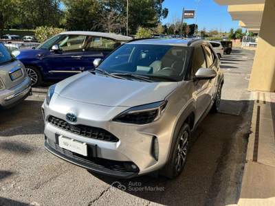 Toyota Yaris Cross 1.5h Trend fwd 116cv e-cvt *Promo SD 2026* Argento usata Roma