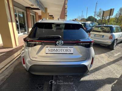 Toyota Yaris Cross 1.5h Trend fwd 116cv e-cvt *Promo SD 2026* Argento usata Roma
