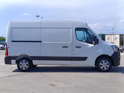 Renault Master T33 2.3 dci 135cv L2H2 Ice Bianco usata Verona