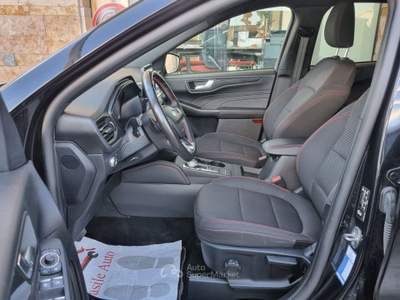 Ford Kuga EcoBlue 120 CV aut. 2WD ST-Line Nero usata Altamura