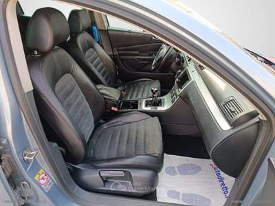 Volkswagen Passat 2.0 16V TDI Highline Grigio usata Bergamo