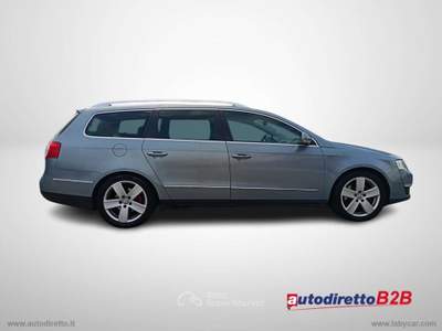 Volkswagen Passat 2.0 16V TDI Highline Grigio usata Bergamo