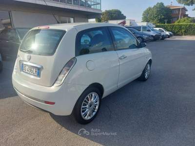 Lancia Ypsilon 1.2 SILVER BENZINA 44KW Argento usata Pisa
