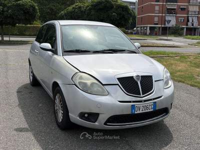 Lancia Ypsilon Ypsilon II 2007 1.4 8v Argento Argento usata Nichelino