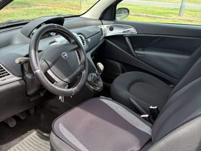 Lancia Ypsilon Ypsilon II 2007 1.4 8v Argento Argento usata Nichelino