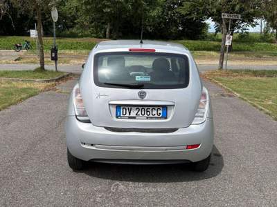 Lancia Ypsilon Ypsilon II 2007 1.4 8v Argento Argento usata Nichelino