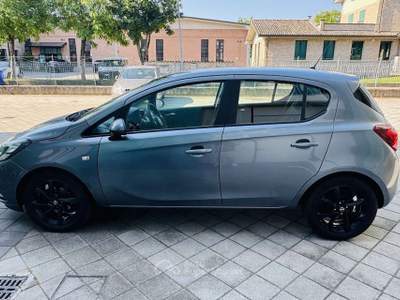 Opel Corsa Corsa 1.4 90CV GPL Tech 5 porte Advance Argento usata PARMA