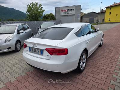 Audi A5 SPB 2.0 TDI 150CV perfetta e garantita 12M Bianco usata Gemona del Friuli