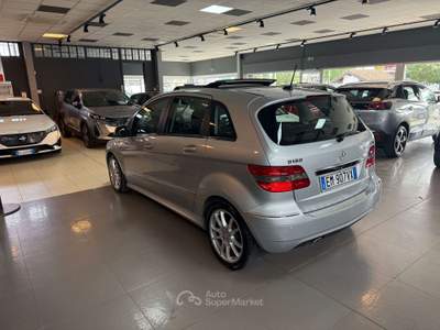 Mercedes-Benz Classe B Classe B - T245 cdi Premium Argento usata Romano di Lombardia