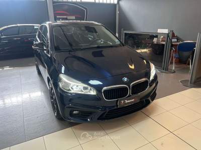 BMW Serie 2 218d 218 Serie 2 F45 2014 Active Tourer 218d Active Tourer Luxury auto my17 Blu/Azzurro usata Romano di Lombardia