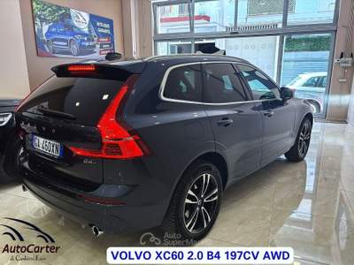 Volvo XC60 2.0 197CV AWD**COME NUOVA** Blu/Azzurro usata Gravina in Puglia