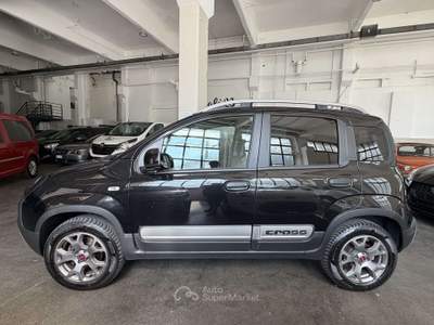 Fiat Panda 1.3 mjt 16v Cross 4x4 s&s 95cv Nero usata Lumezzane